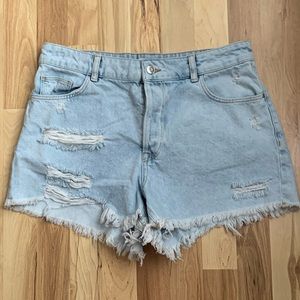 SALE! Zara Jean Shorts